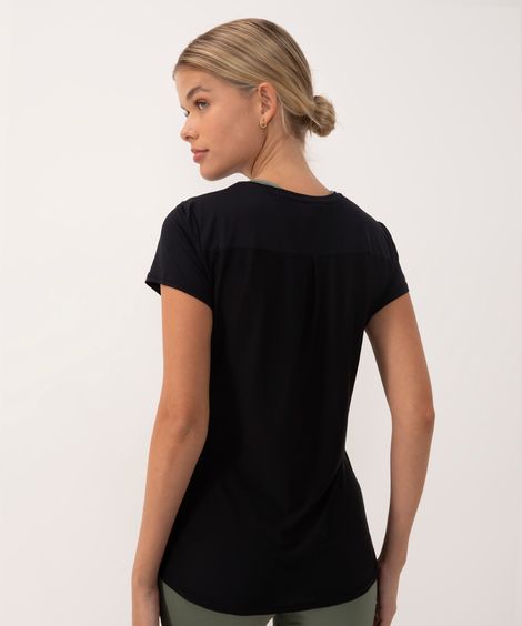 camiseta feminina esportiva ace com recorte manga curta preta