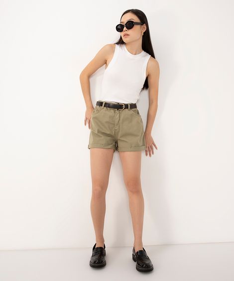 short de sarja mom cintura super alta com bolsos verde claro