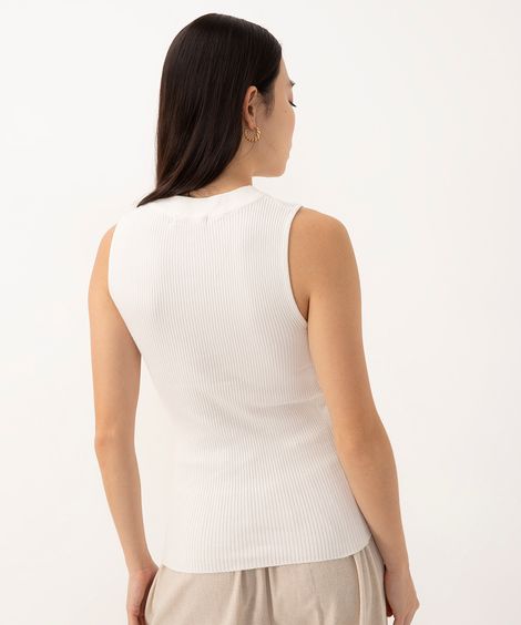 regata de tricot decote redondo off white
