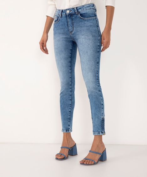 calça jeans super skinny marmorizada cintura média com zíper azul claro
