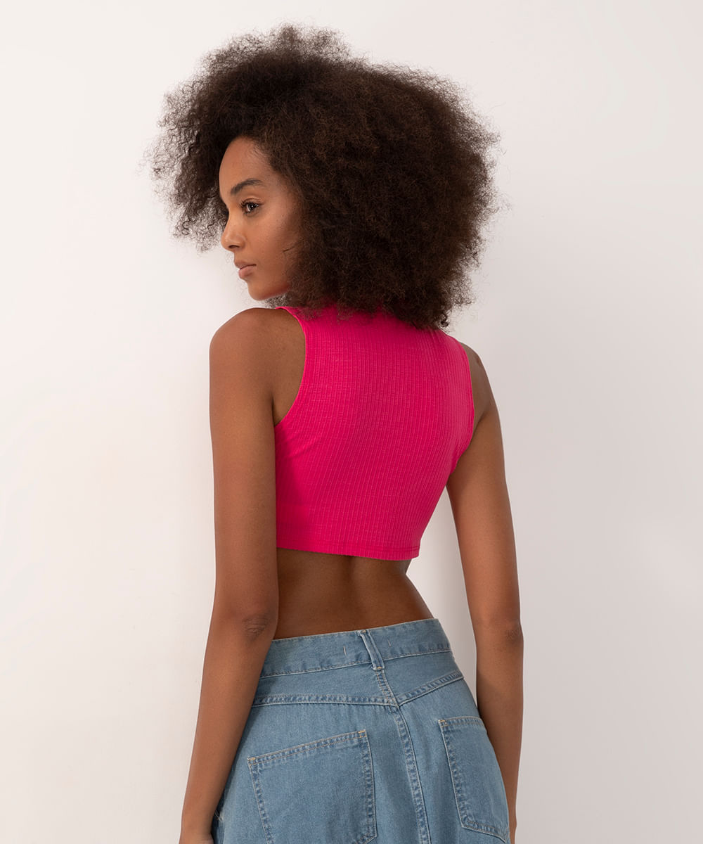 blusa cropped gola alta rosa