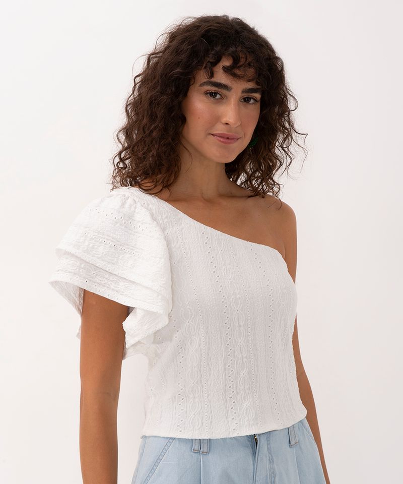 blusa de laise ombro único com babado off white