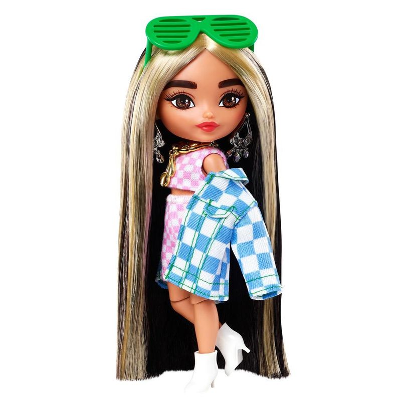 Boneca Articulada Barbie Dia de Spa Máscaras 27 cm Mattel - C&A