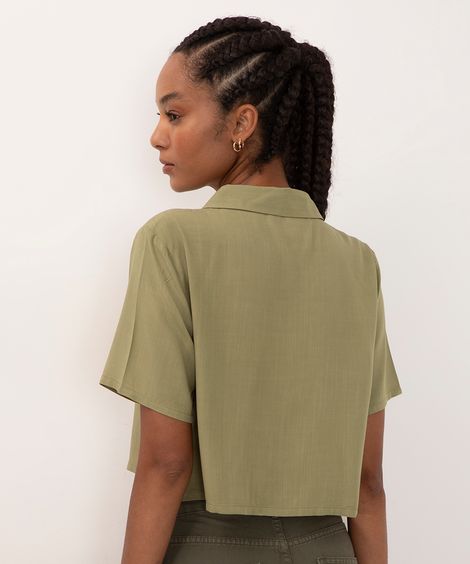 camisa de viscose cropped manga curta verde claro