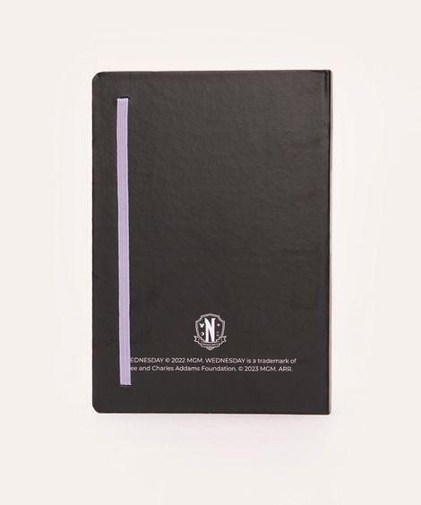 caderno sem pauta wandinha colorido