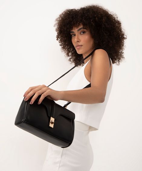 bolsa crossbody com tampa preta