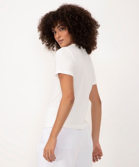 blusa baby look texturizada manga curta kaki - off white