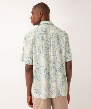 camisa de viscose floral manga curta verde