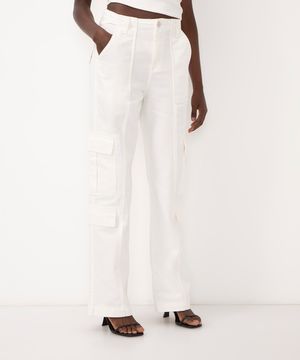 calça de sarja reta cargo cintura média off white