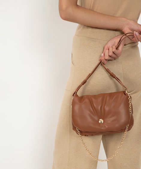 bolsa crossbody pillow com alça corrente caramelo