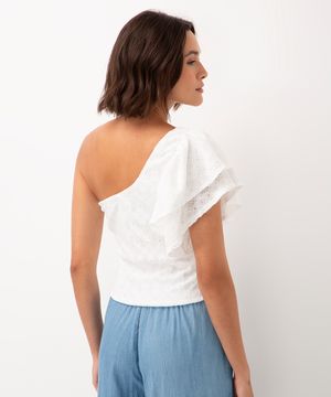 blusa de laise ombro único com babado off white
