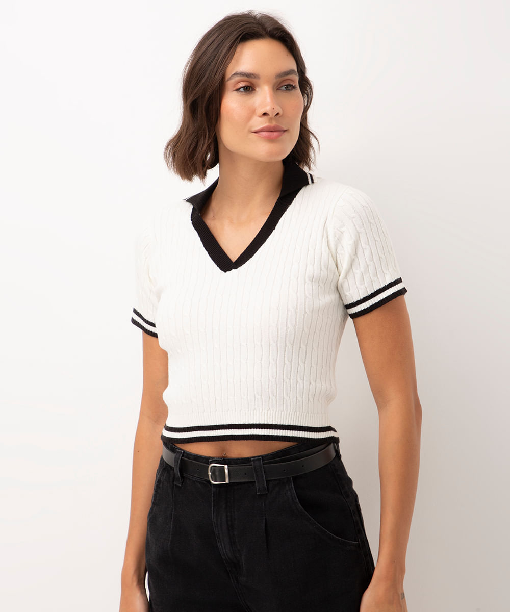 Cropped branco com gola polo, da C&A