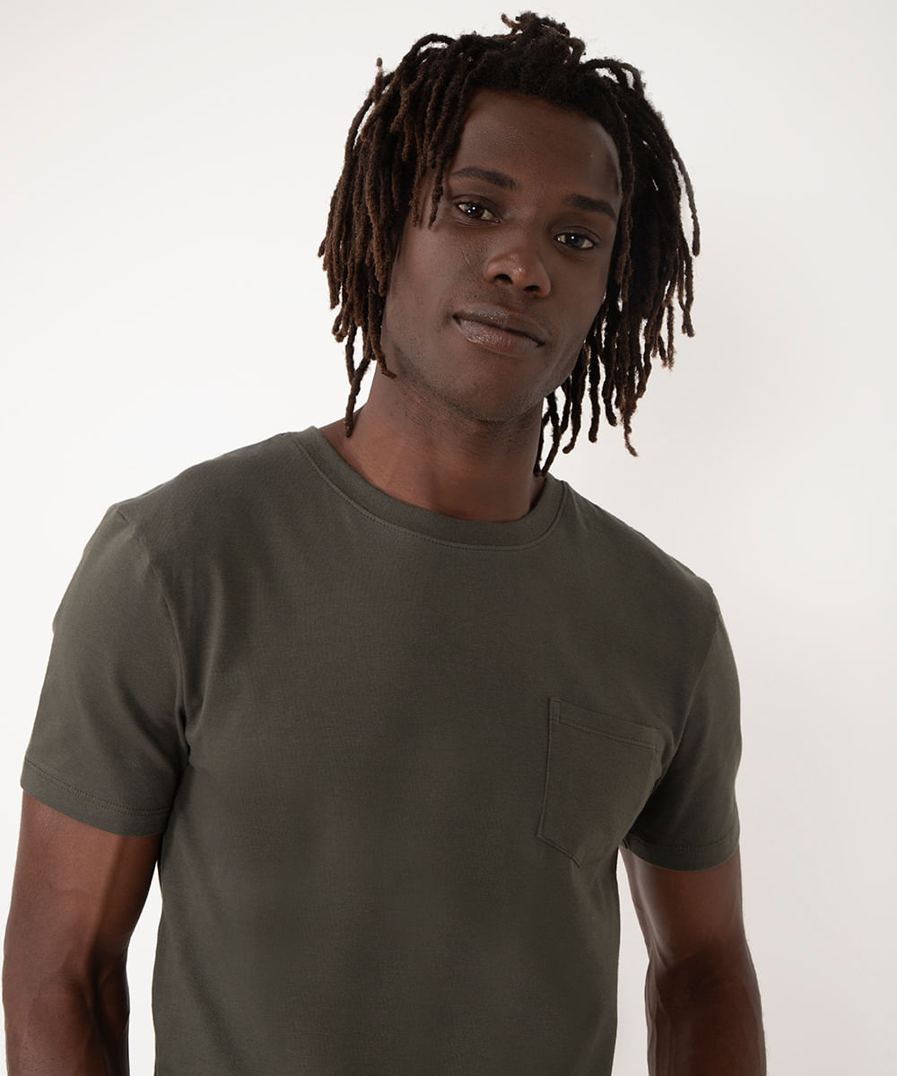 camiseta de algodão básica com bolsos manga curta verde militar