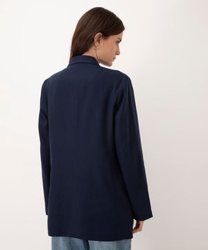 blazer alongado com linho manga longa azul marinho