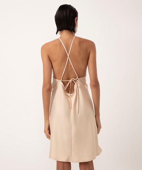 vestido curto acetinado decote halter neck bege claro