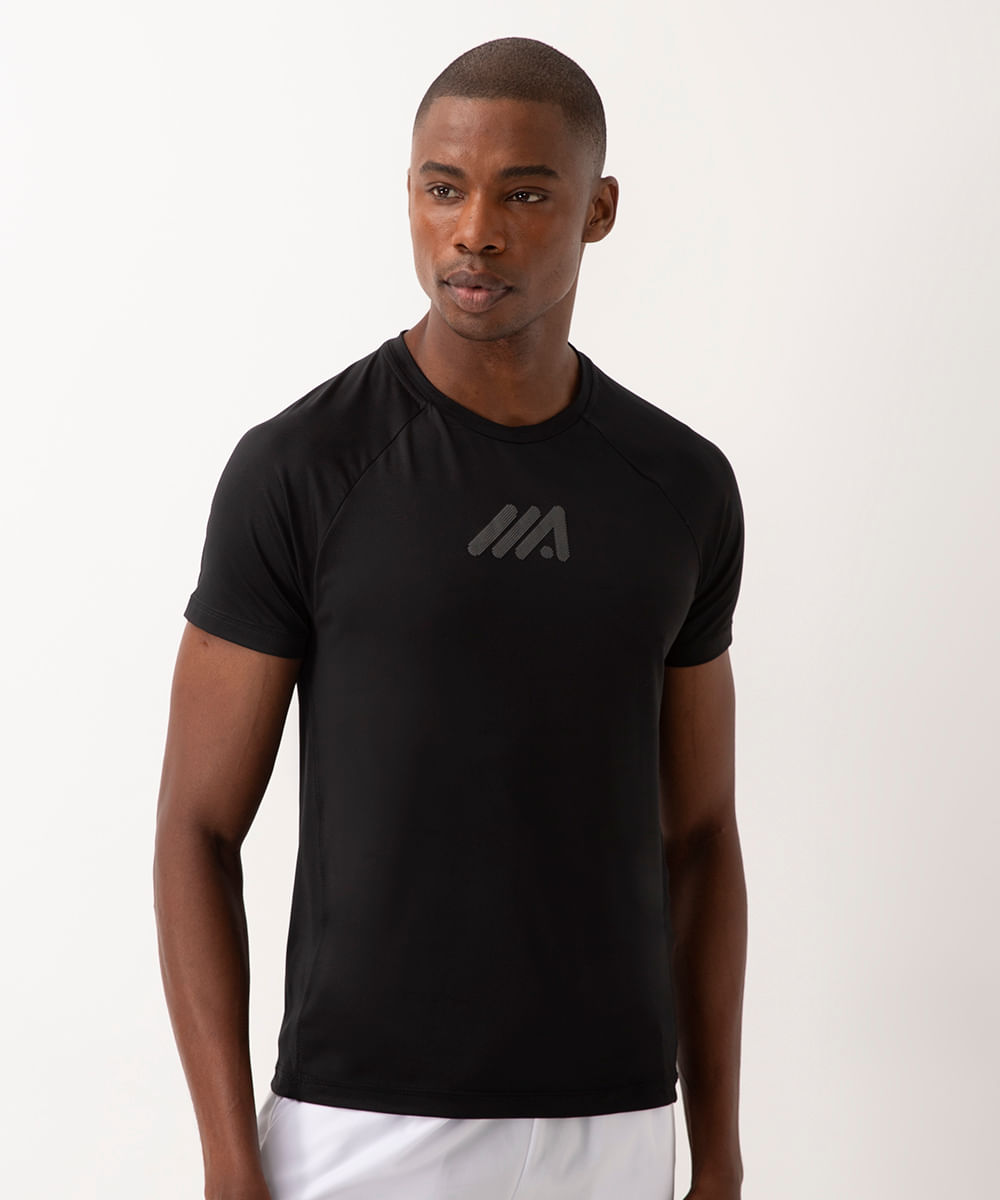 camiseta com recorte manga curta raglan esportiva preta