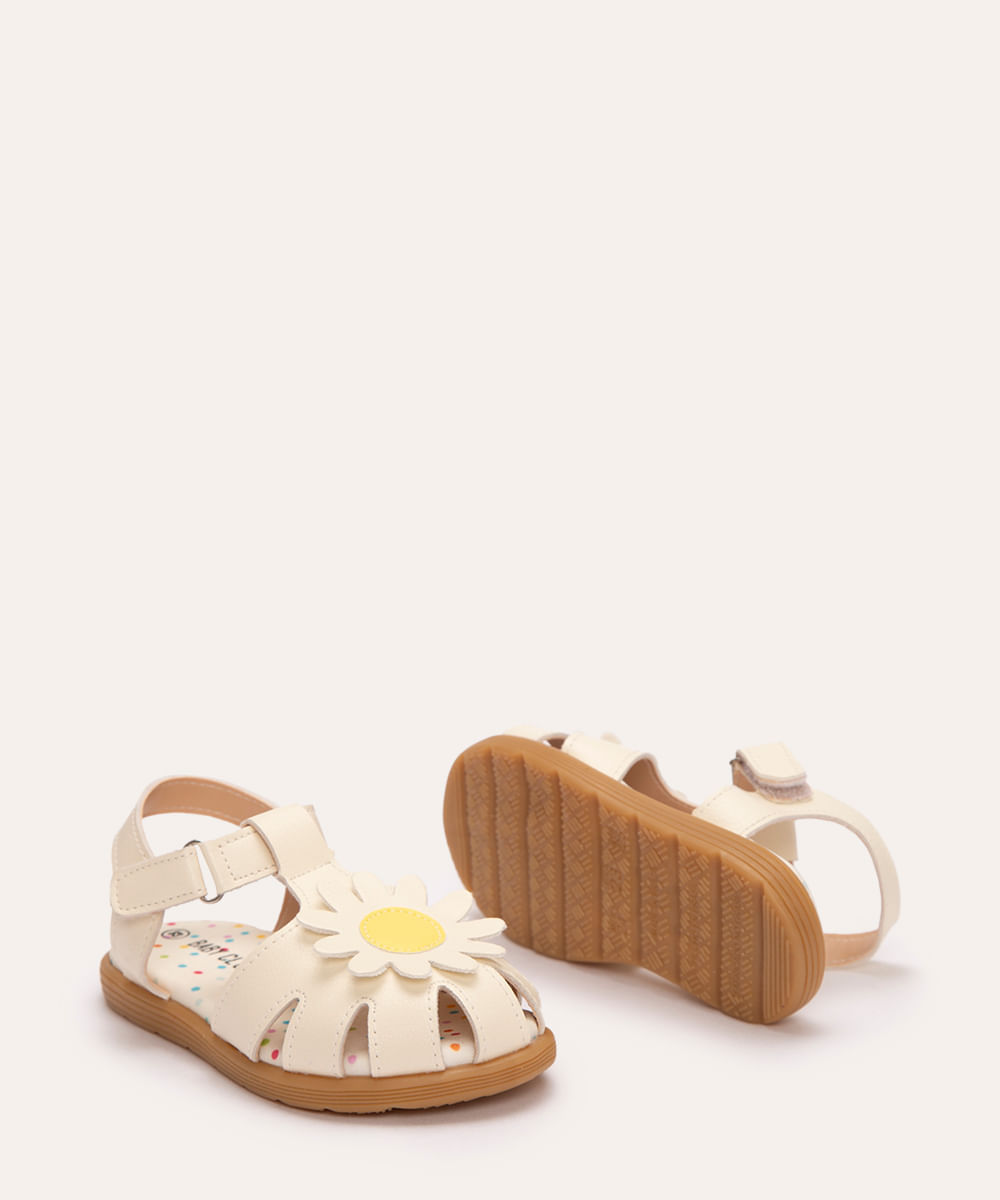 sandália fechada com aplicação de flor off white