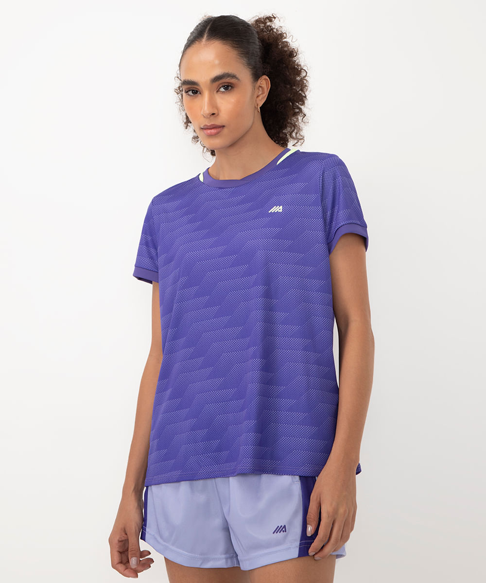 Nike Camiseta Manga Curta Dri Fit Yoga Roxo