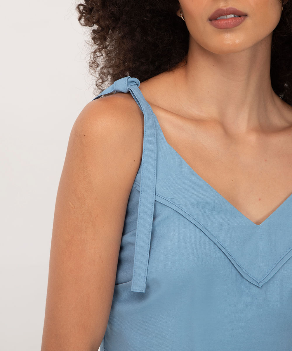 top cropped decote v alça com amarração azul claro