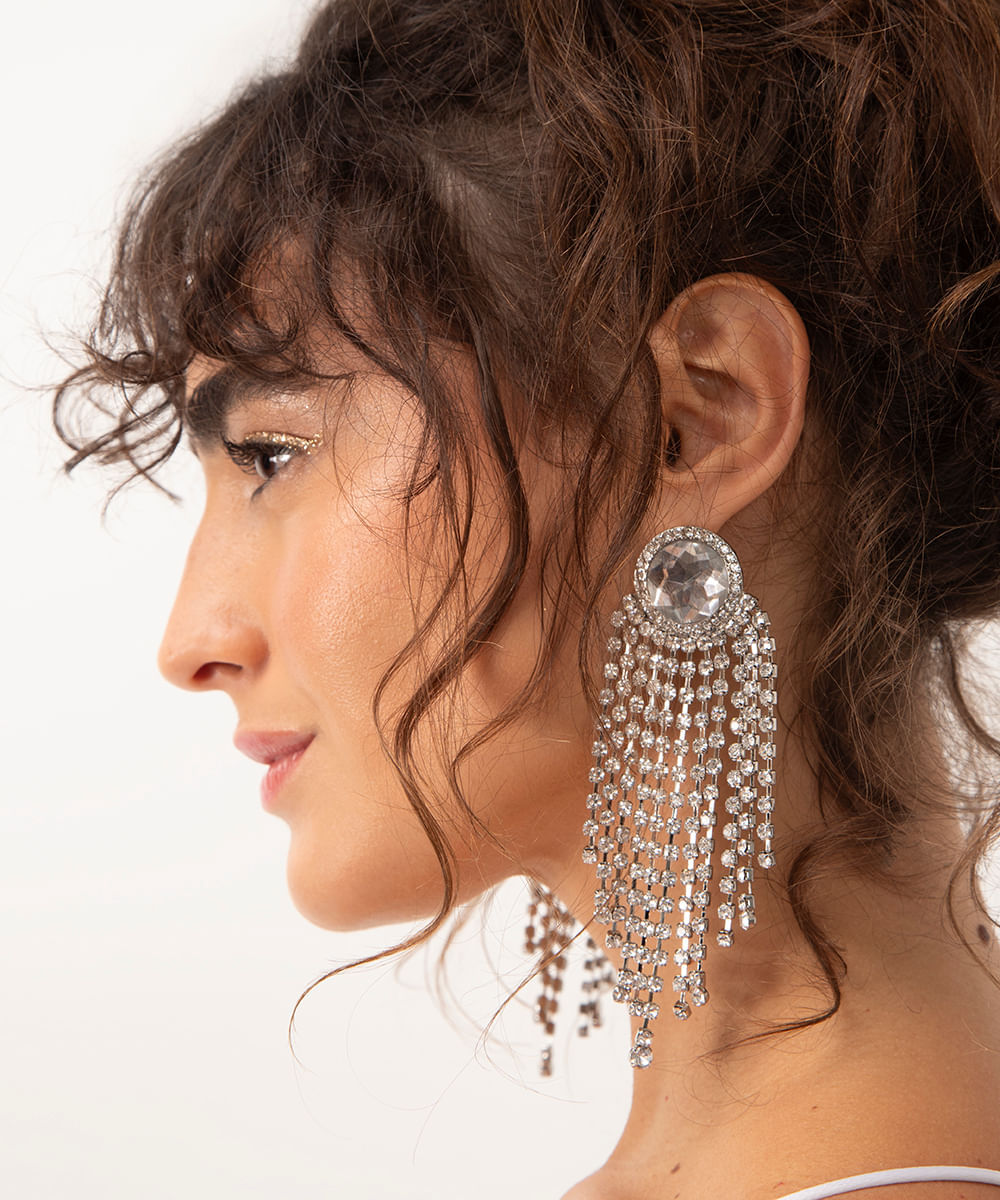 brinco de franjas em strass prateado