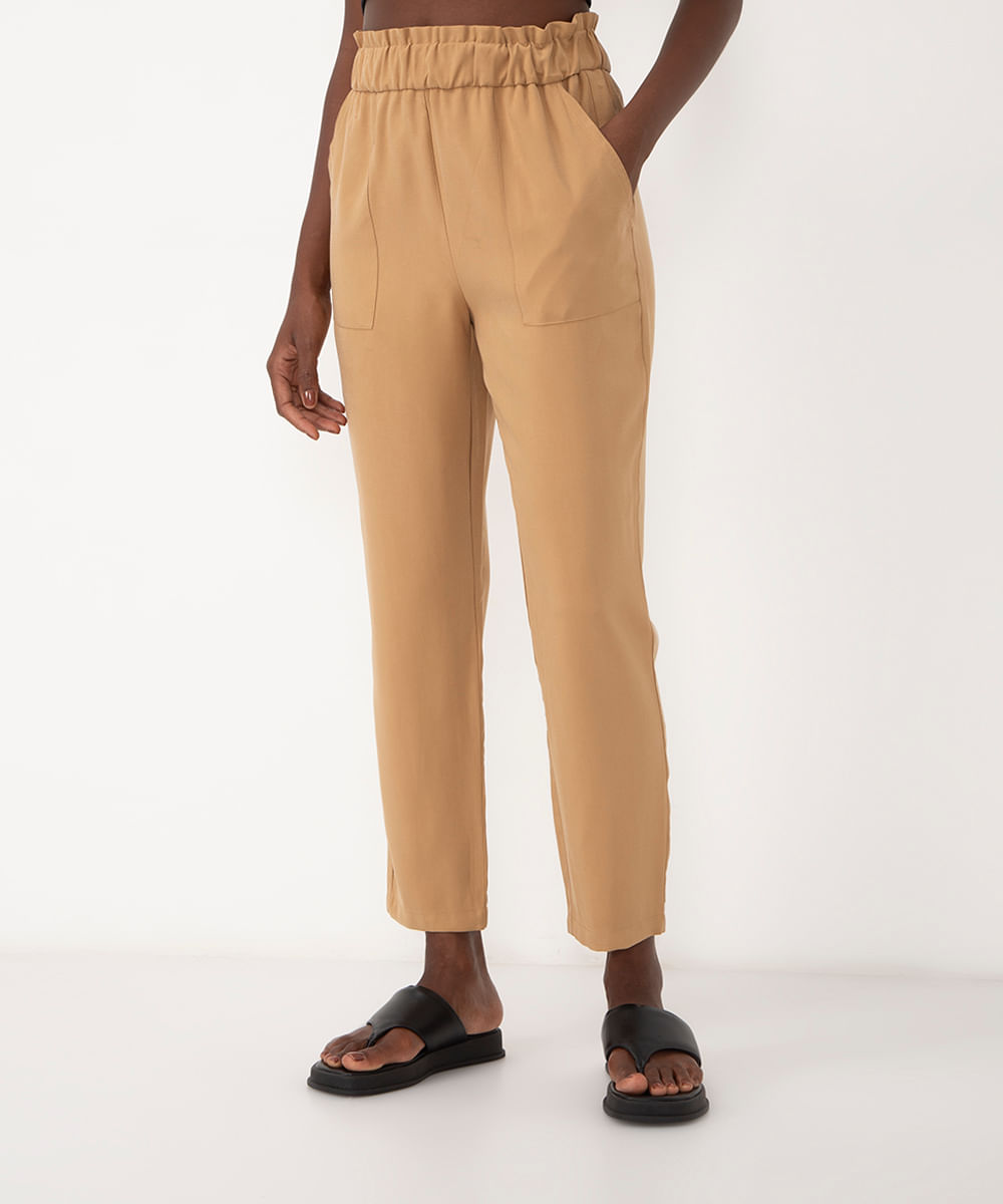 calça clochard de viscose cintura alta caramelo