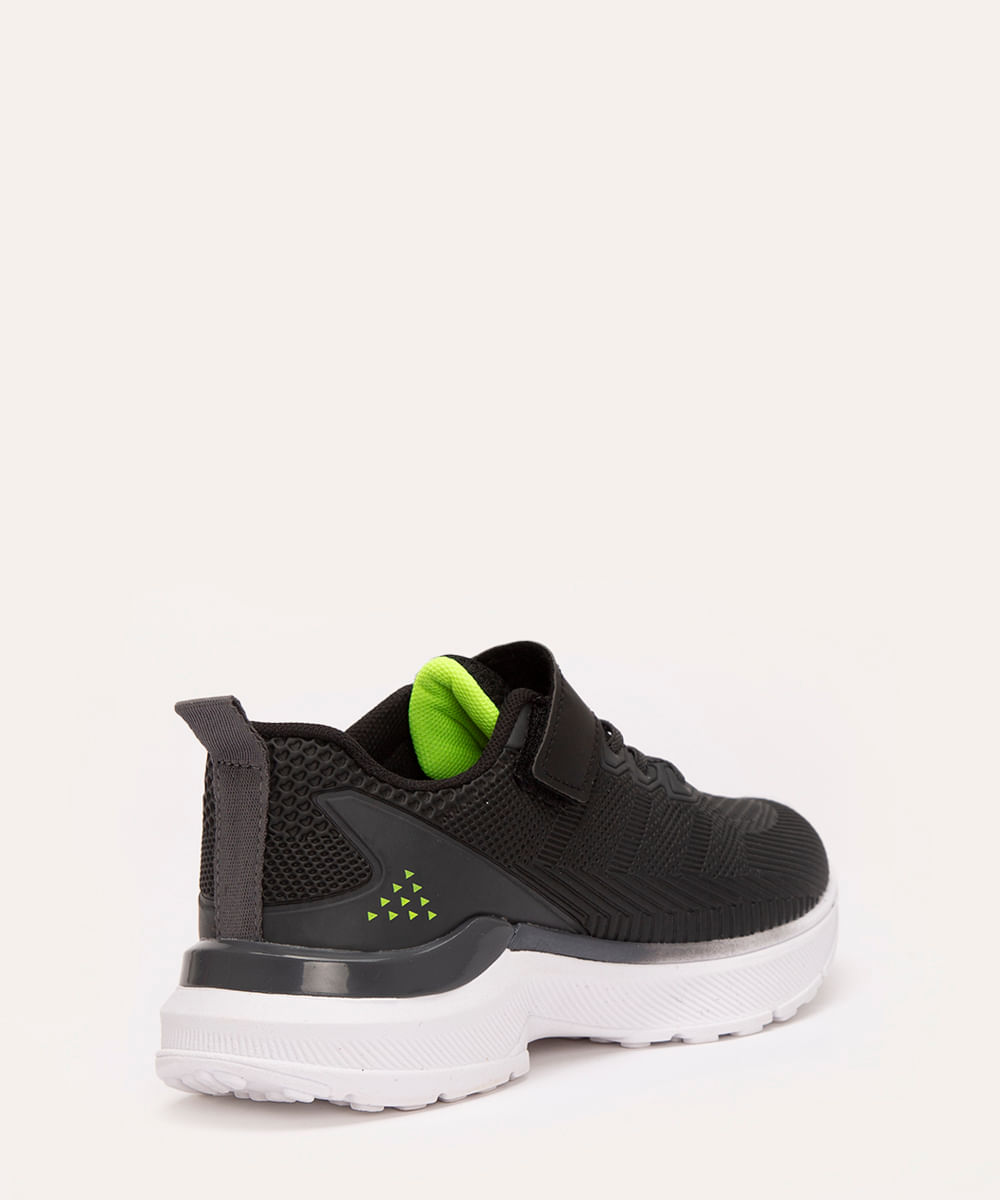 tênis infantil com velcro preto