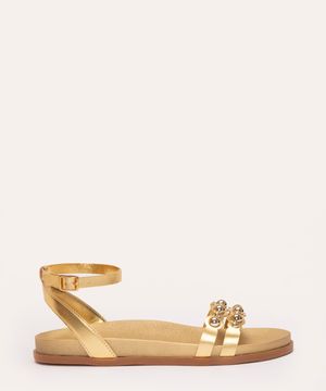 sandália flatform com tachas dourado