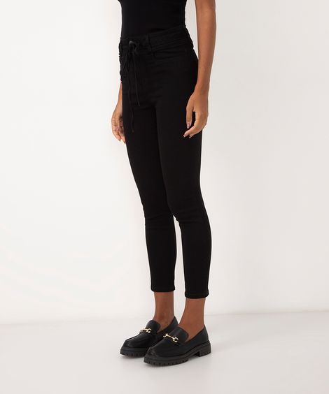 calça de sarja cigarrete cintura alta sawary preto