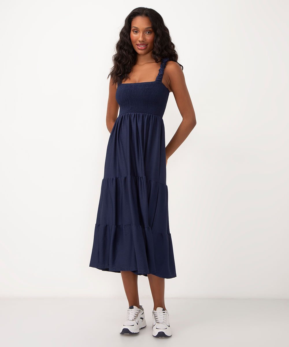 vestido midi texturizado com recortes alças médias azul
