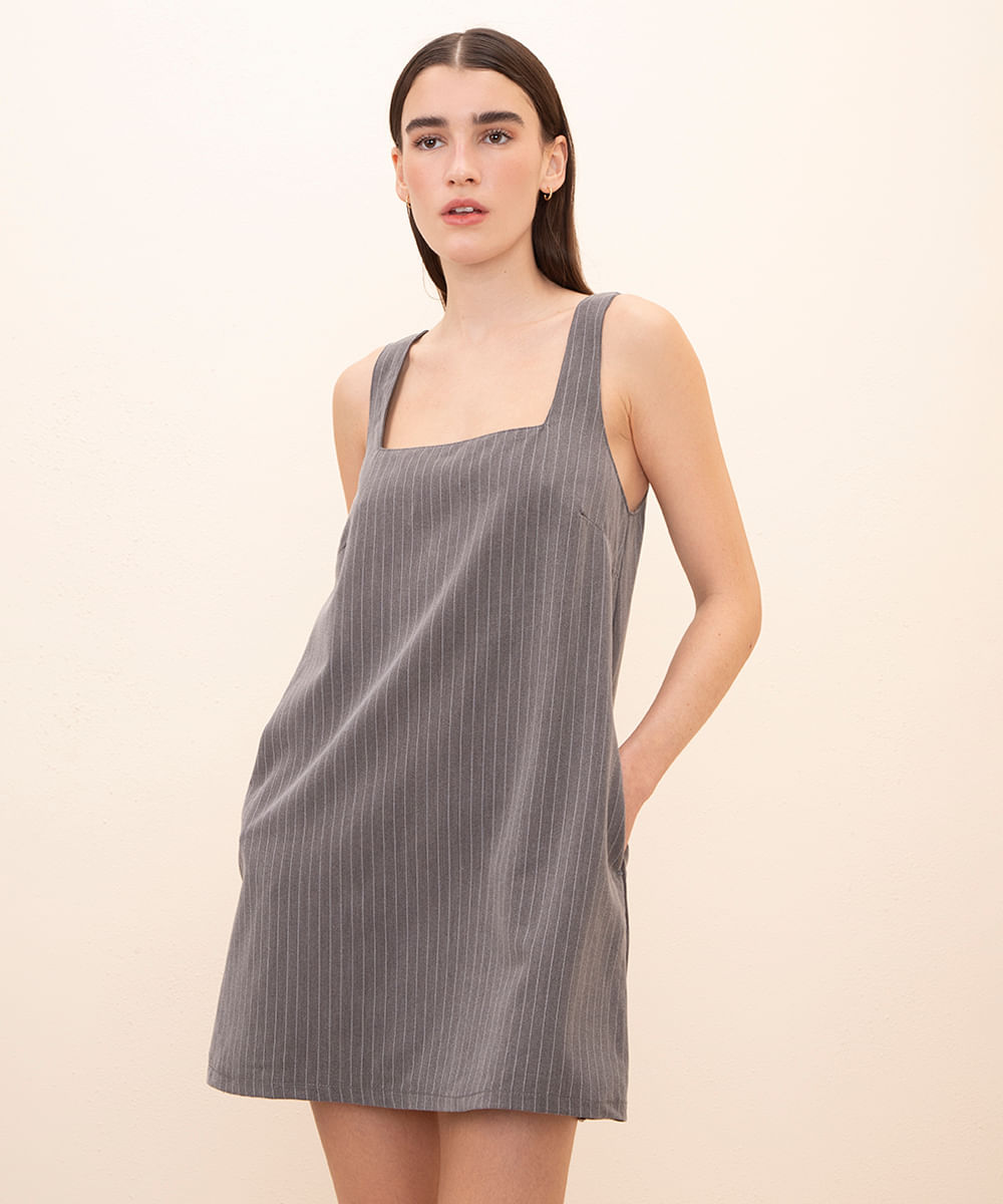 vestido curto risca de giz mindset cinza