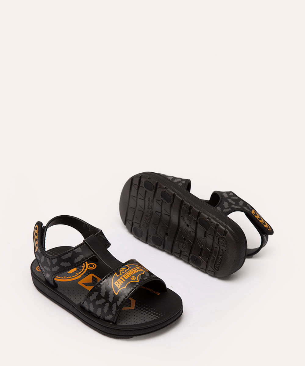sandália infantil batman grendene preto