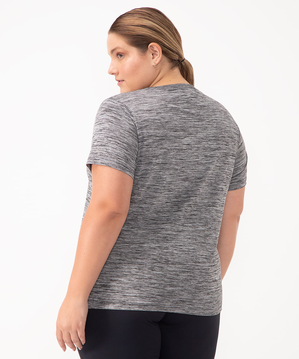 camiseta girl power esportiva plus size cinza