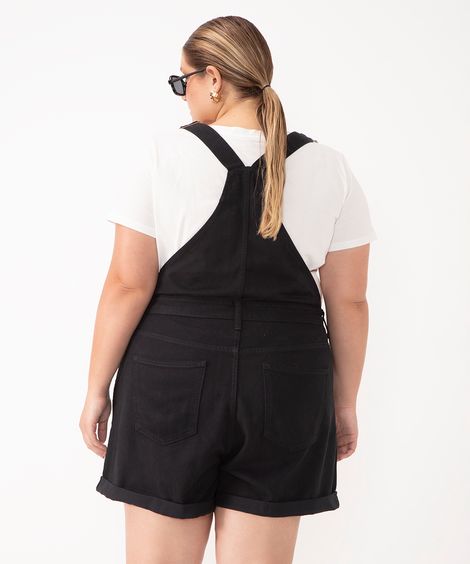 jardineira de sarja com bolsos plus size - preto