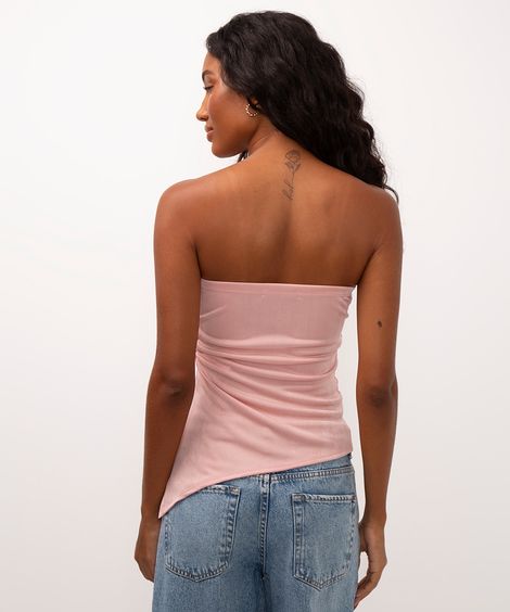 blusa sem alça assimétrica com franzido rosa claro