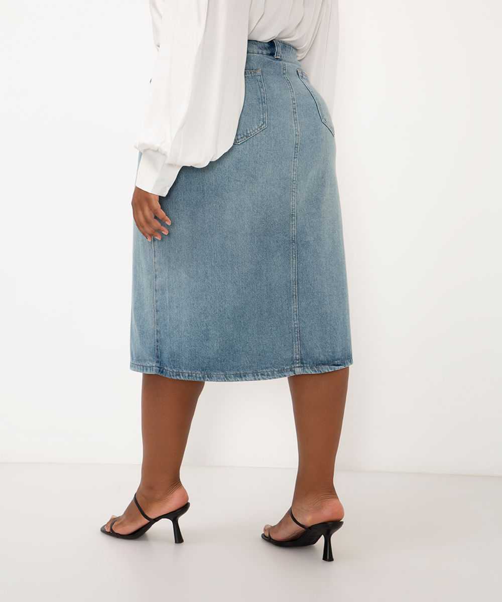 saia jeans midi plus size azul médio