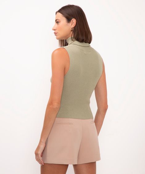 regata alongada de tricot gola alta verde