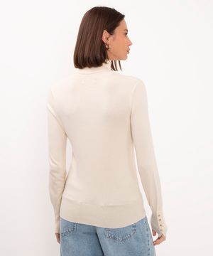 blusa gola alta manga longa botões - cru
