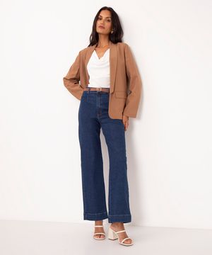 calça jeans wide leg slim cintura super alta com cinto azul escuro