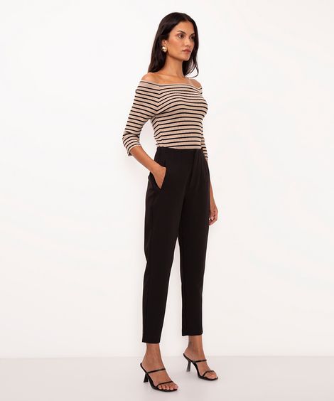 calça alfaiataria cintura alta com pences - preto