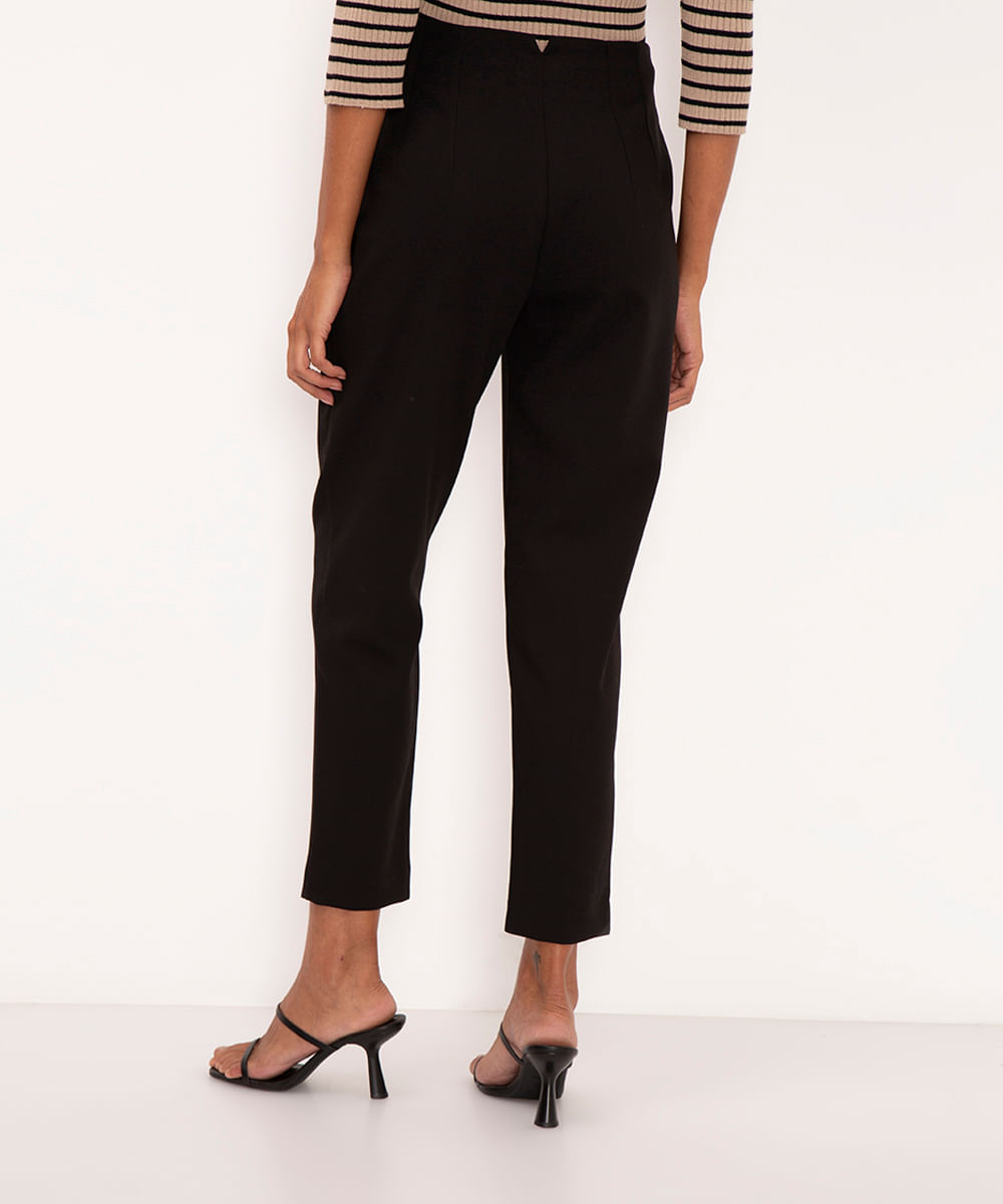 calça alfaiataria cintura alta com pences - preto