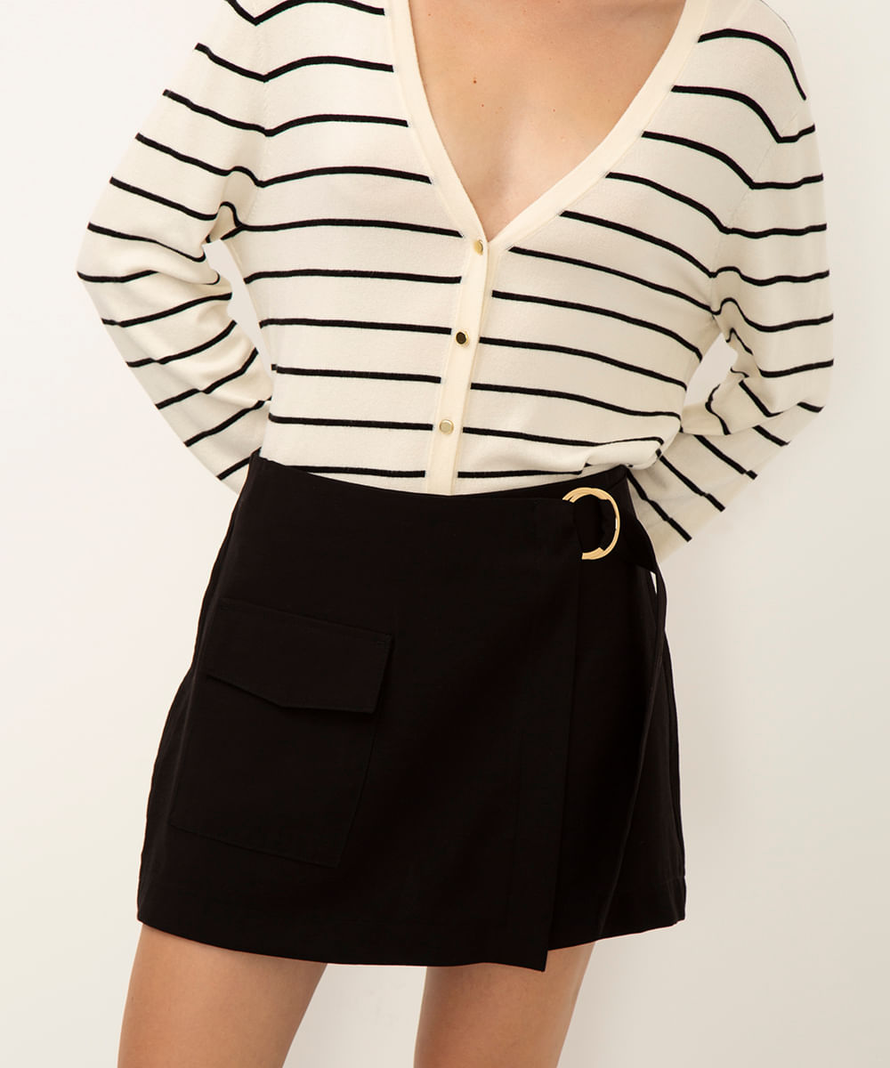 short saia cargo preto