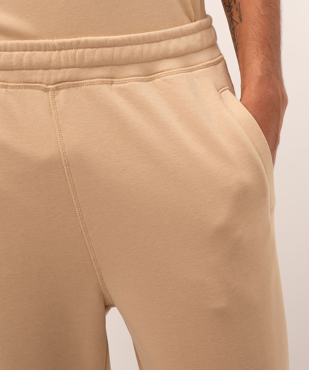 calça reta de moletom bege