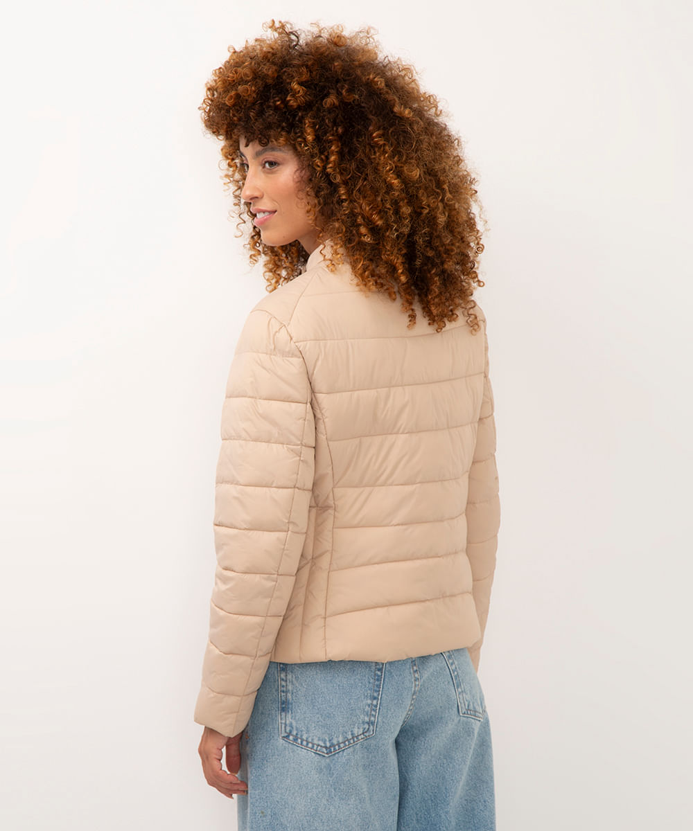 jaqueta puffer bege