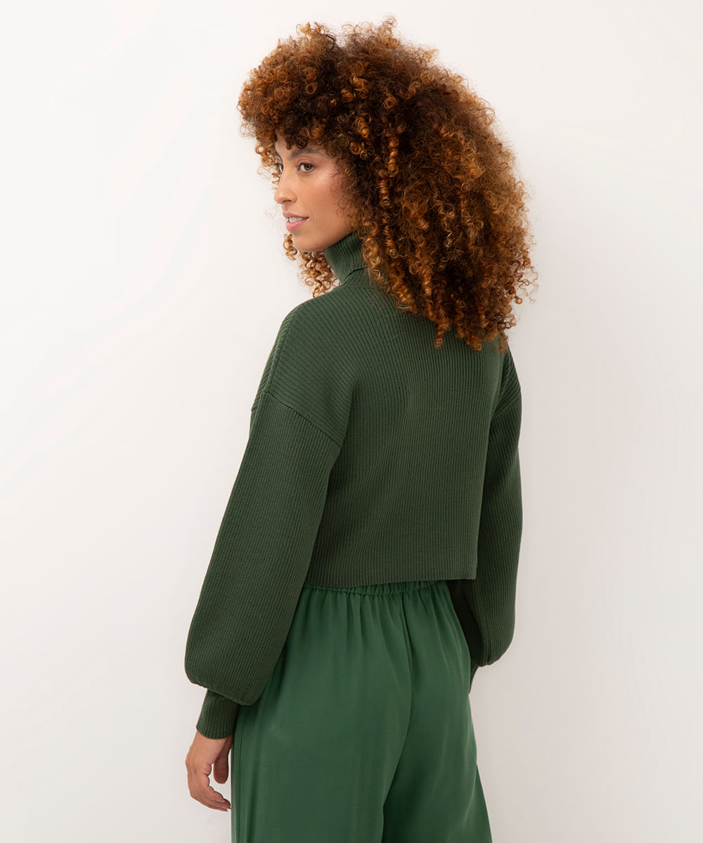 suéter de tricot canelado cropped gola alta - verde escuro