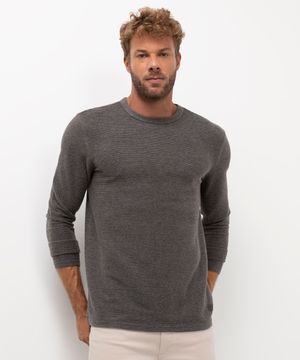 camiseta texturizada manga longa chumbo