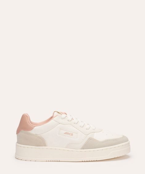 tênis casual com recorte off white