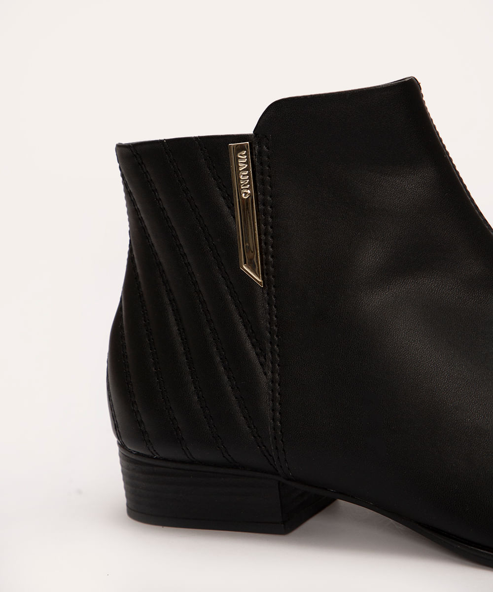 bota cano baixo bico fino via uno preto