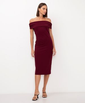 vestido midi ombro a ombro com franzido vinho