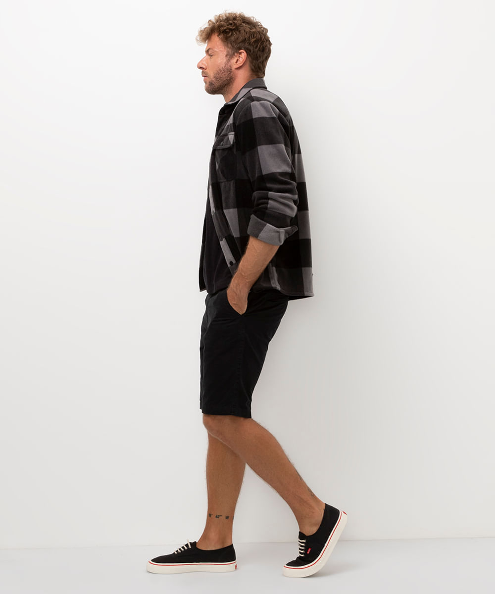 camisa flanelada xadrez preto