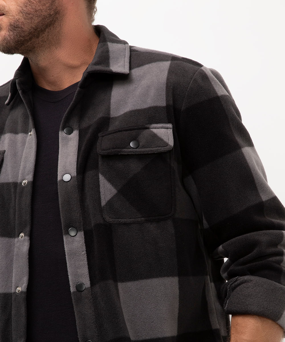 camisa flanelada xadrez preto